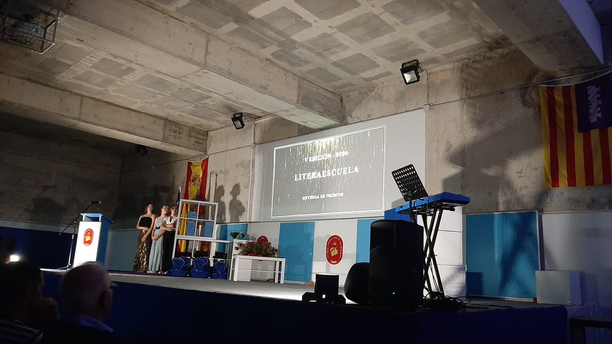 CeceiBalears's tweet photo. Este jueves se celebró la V edición de la gala Literaescuela en el Colegio Juan de la Cierva en la que participaron 8 centros de @ceceiBalears, de los cuales 2 era de Ibiza.
https://t.co/F9NeMppX3n
#ceceib #educación #escuelaconcertada #escuelaprivada #clusteredu #literaescuela https://t.co/KHalgXXGph