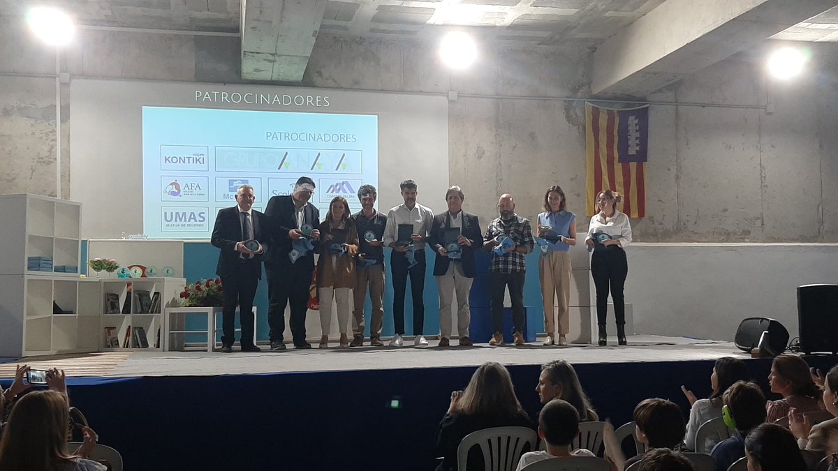 CeceiBalears's tweet photo. Este jueves se celebró la V edición de la gala Literaescuela en el Colegio Juan de la Cierva en la que participaron 8 centros de @ceceiBalears, de los cuales 2 era de Ibiza.
https://t.co/F9NeMppX3n
#ceceib #educación #escuelaconcertada #escuelaprivada #clusteredu #literaescuela https://t.co/KHalgXXGph
