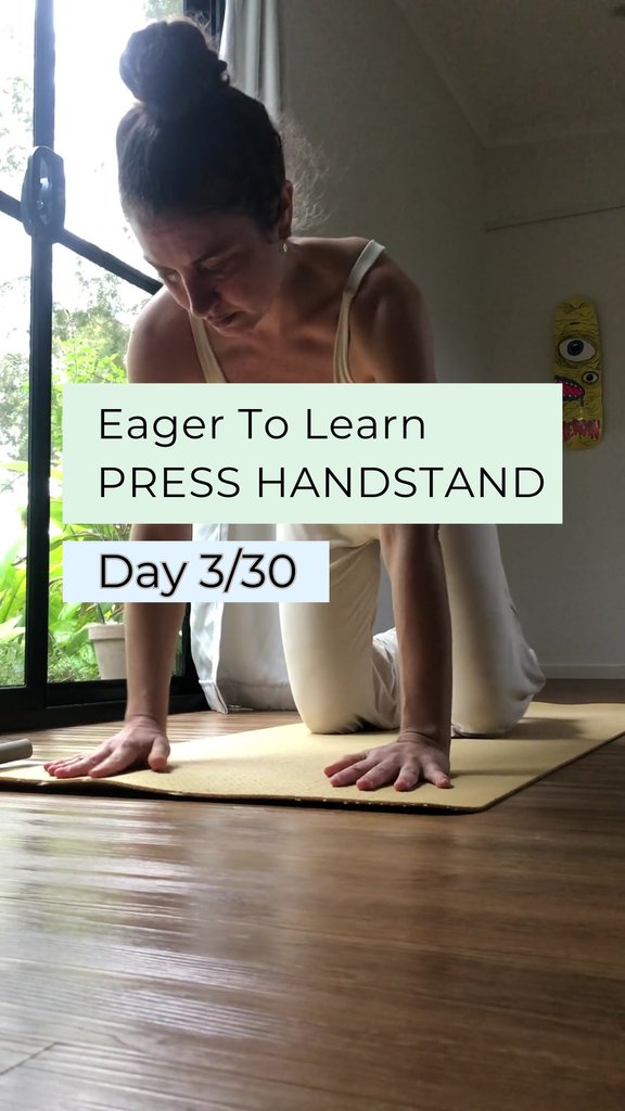 #presshandstand Adventure DAY 3

Do you have any go-to wrist conditioning exercises in your routine? I'd love to hear about them.

#YogaJourney #RealYogaJourneys #HandstandJourney #YogaTeachers #YogaPractice #HandstandLove #WristHealth #BuildStrength