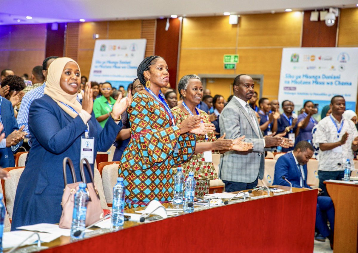 #Midwives are the unsung heroes of community health services. Kudos #Tanzania leadership celebrating #Midwives’ countless achievements, and commitment to expanding midwifery workforce 👏 Count on @UNFPA partnership strengthening role #Midwives play in saving lives, everyday.