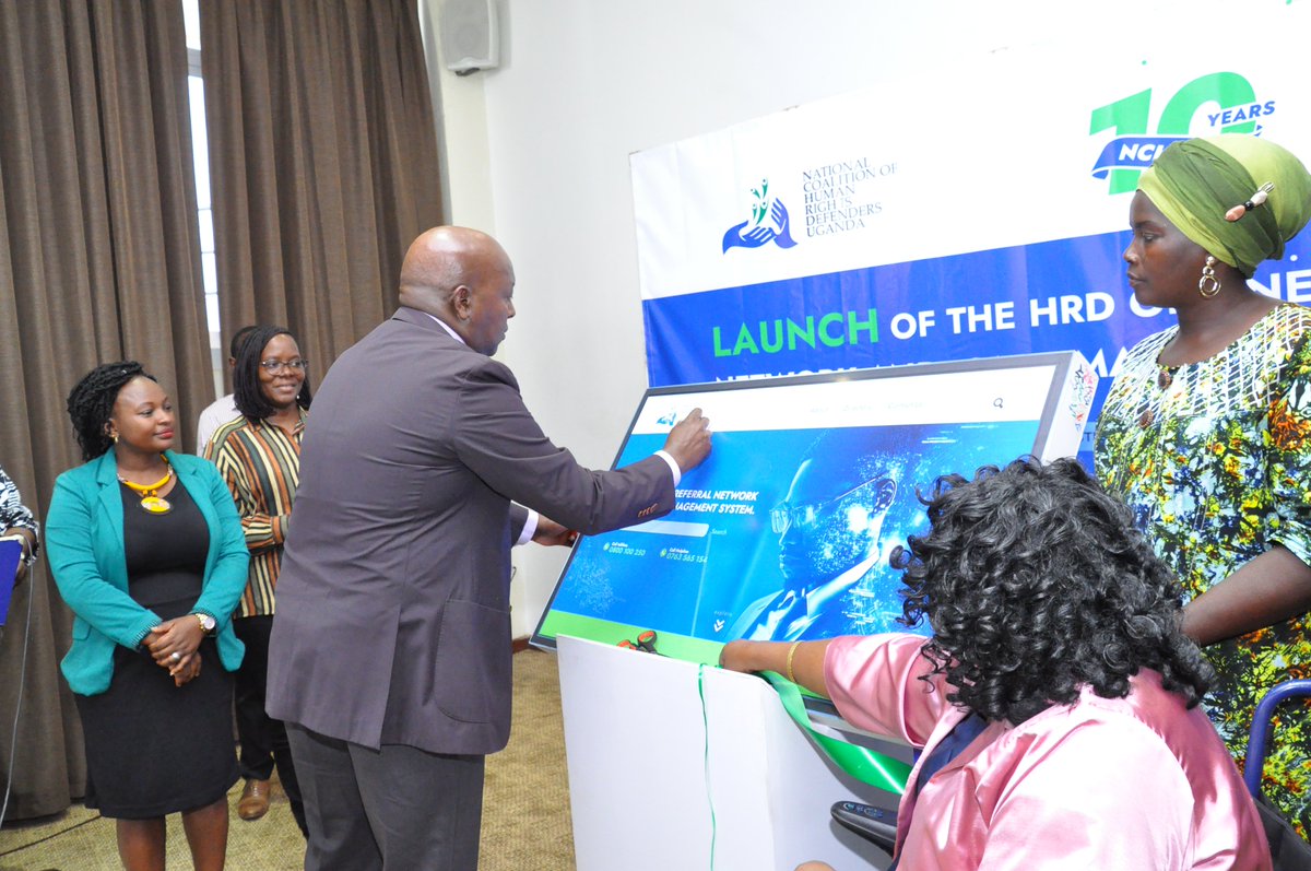 Our chief guest @Hassan_shire, the ED @DefendDefenders officially launches our Online HRD Referral Network and Case Management System. HRDs at risk can access it through the link referral.hrdoalition.ug #TogetherWeDefend