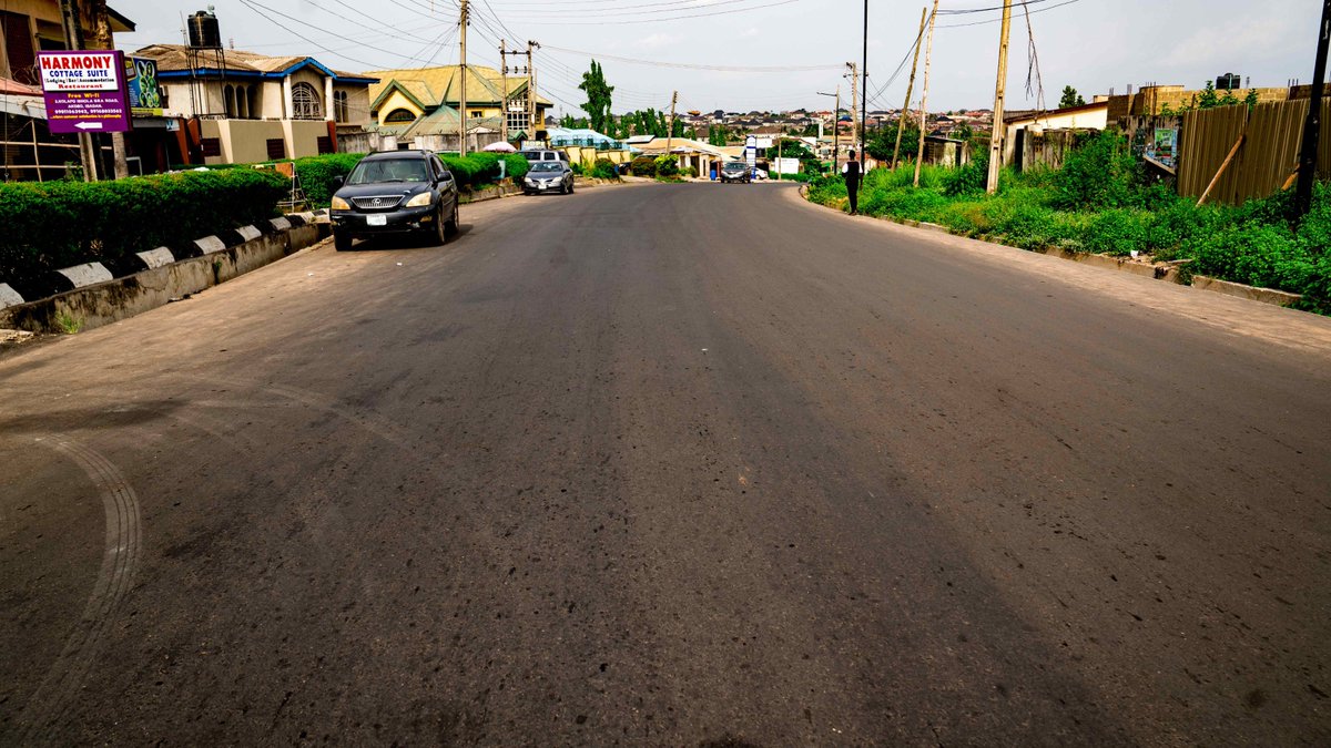 Ongoing Project: Reconstruction of the 5.48 km General Gas Junction-Kolapo Ishola GRA-Iyana Church with a spur to Dizengoff Junction Road, Iyana Church, part of Lot 1 of 10 roads to be reconstructed in Ibadan. More details feedbackoysg.com/general-gas-ju…
