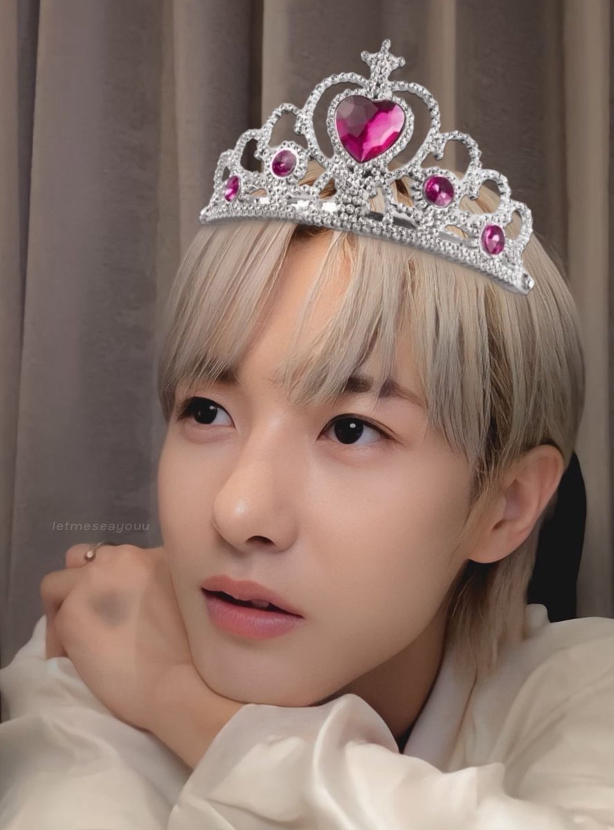 letmeseayouu's tweet photo. ทำไมต้องใส่ตามเหรินนี่ทุกทีเลยล่ะคะเนี่ย https://t.co/3s29G6LbsF