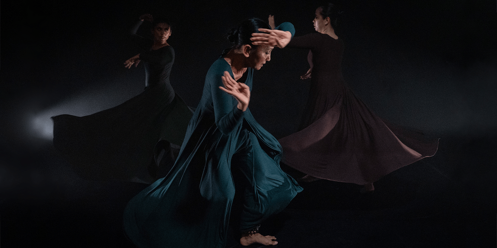 WHAT TO WATCH | Catch @AminaKhayyam productions between 4 and 7 June. Double Bill - 4 June @ThePlaceLondon Book here bit.ly/3w1Gv3h BIRD - 6 June @dedaderby Book here bit.ly/4aKVwoZ Double Bill - 7 June @DanceCityNewcastle Book here bit.ly/3Jwsi1b