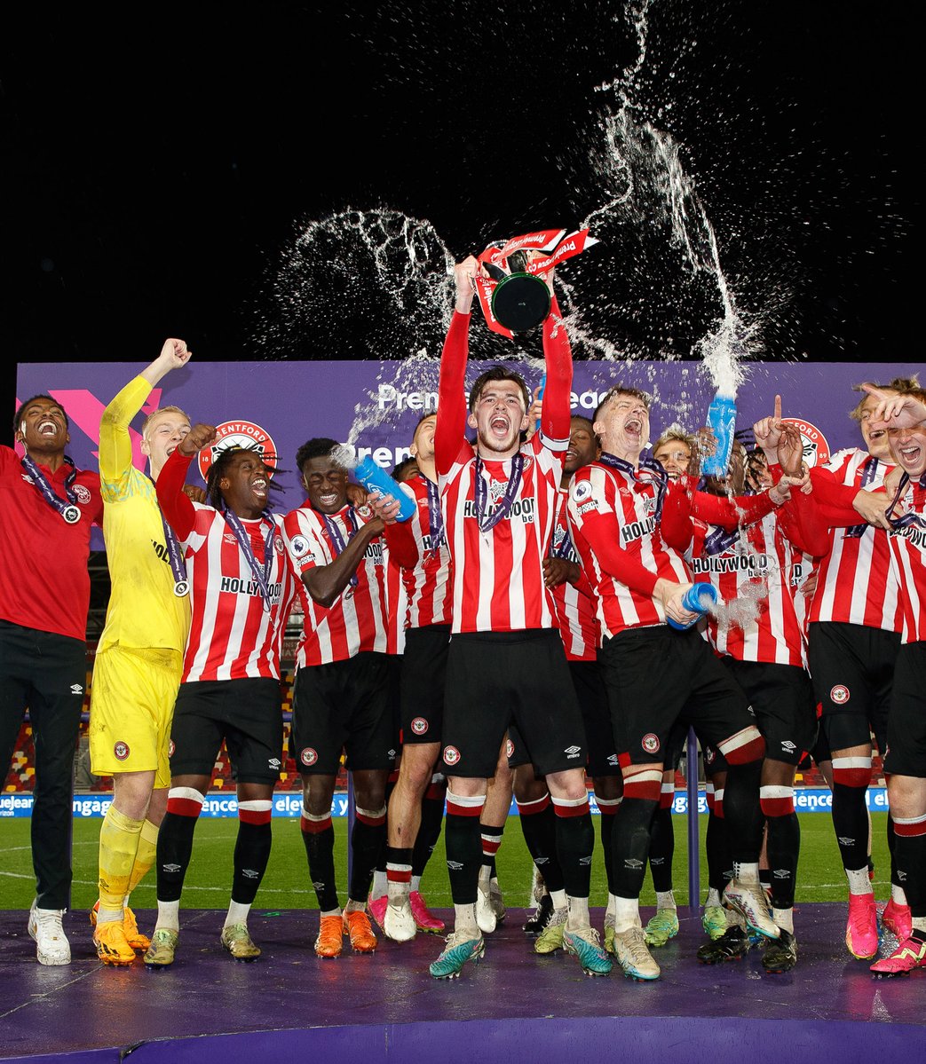 One year ago today 🏆

#BrentfordB were crowned #PLCup champions exactly a year ago today following a 2-1 win over Blackburn Rovers U21s at the Gtech! 

#BrentfordFC
