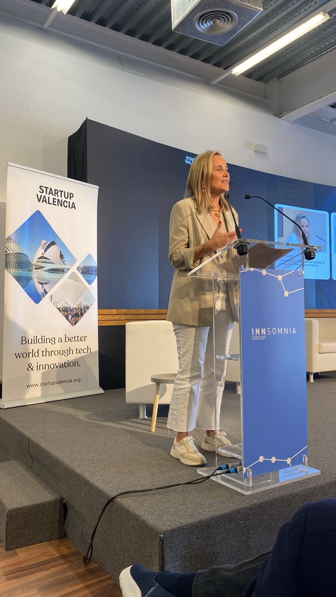 VLCInnovation's tweet image. #TechTransfer | @PaulaLlobet: &quot;València es vuestro laboratorio de prueba, escalado y replicabilidad, en el que la transferencia es imprescindible para resolver de manera efectiva los problemas más acuciantes de nuestra ciudad&quot;, durante el evento organizado por @Startup_VLC