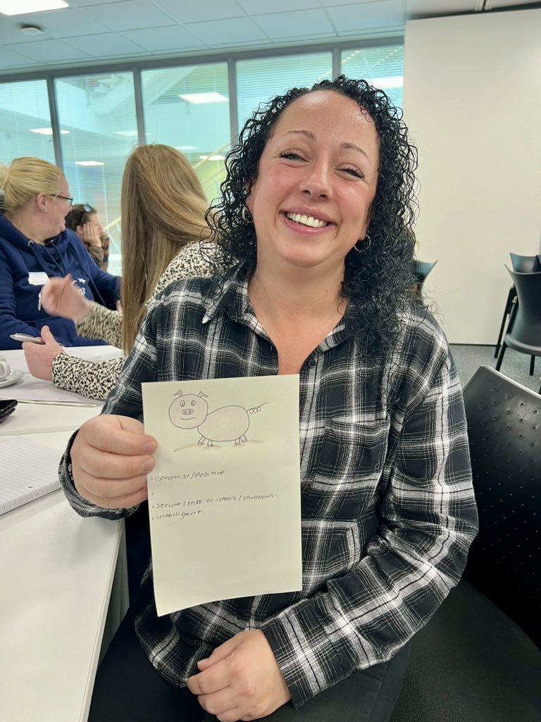 NoECCN's tweet image. What a great enthusiastic group @NoECCN CCaNDL 😀 Rachel from @SouthTees is the winner 🏆 of the ‘Pig Personality Test’ …. some other great pigs 🐷 too! 🤣