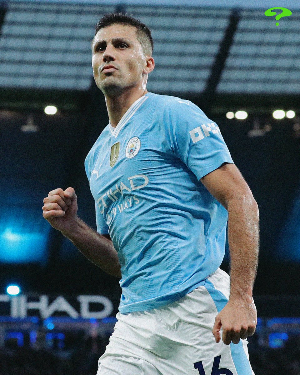 Rodri in the Premier League this season:

◎ Most accurate passes (3053)
◎ Most accurate passes in final third (925)
◎ Most final third entries (407)
◎ 2nd highest rated player (7.62)
◎ 7 goals
◎ 9 assists

Not nominated for the #PL POTS... 🫥