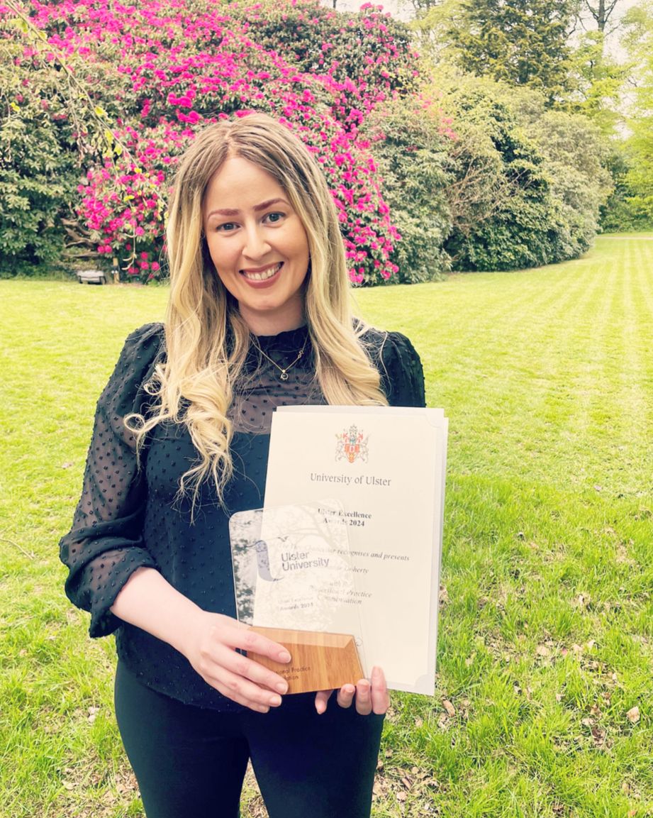 UlsterUniSchoolofLaw (@ulsterunischlaw) on Twitter photo #Staffsuccess!
Many congratulations to our Law with Minor Subjects Course Director, <a href="/DrMarianneD/">Dr.Marianne</a> on receiving a Distinguished Excellence Education Award this week! #Staffsuccess!
Many congratulations to our Law with Minor Subjects Course Director, <a href="/DrMarianneD/">Dr.Marianne</a> on receiving a Distinguished Excellence Education Award this week!