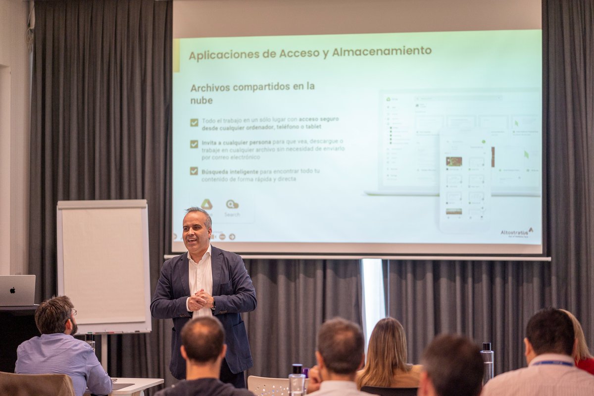 AltostratusSL's tweet image. Excelente jornada la de ayer en #Madrid junto a representantes de Admin. Públicas, Universidades y Research Centers

De la mano de expertos de  @GoogleCloud_ES, #Altostratus y @Telefonica, exploramos los casos de uso más recurrentes en materia de #Colaboración, #Data e #IA 💡