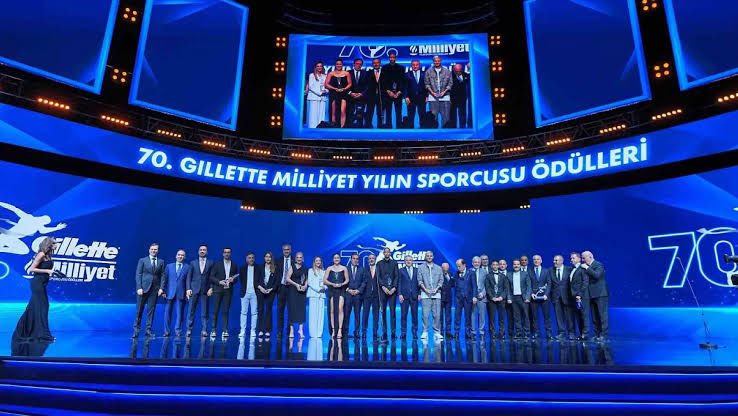 70. Gillette Milliyet Spor Ödülleri sahiplerini buldu. Mart ayında başlayan oylamalarda, Millî Takım Başantrenörümüz Yılmaz Göktekin 'Yılın Antrenörü', Millî Sporcumuz Adem Asil 'Yılın Sporcusu', Artistik Cimnastik Erkek Millî Takımımız 'Yılın Takımı' kategorilerinde aday…