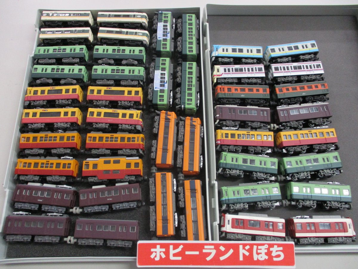 pochi_staff's tweet image. ⛩️ぽち京都店⛩️

多数の買取をお持ち頂き
誠に有難うございます🙇‍♂️
新入荷商品
続々と追加投入中!!💪
#近鉄30000系 
#ビスタカー #ビスタEX
#C56 #C57 #D51 
#鉄コレ #京都市交通局2000形
#京都市交通局900形 
組み済み #Bトレ などなど…🧐

#ぽち京都店 #ホビーランドぽち
#鉄道模型 #新入荷