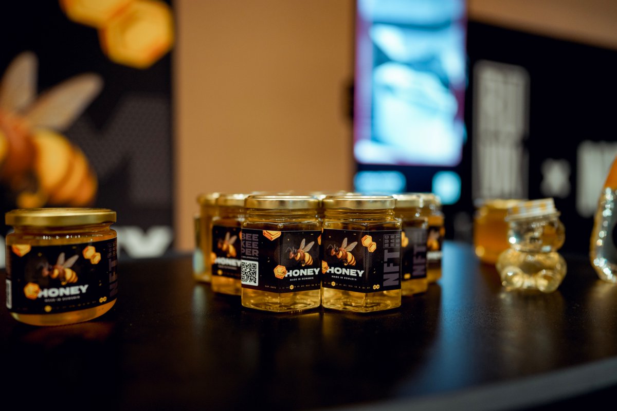 gm frens, Looking for a sweet #NFTBucharest reminder until next year? 👀 Visit @0xFreeFly & bring your GMhoney jar at home! 🍯🐝