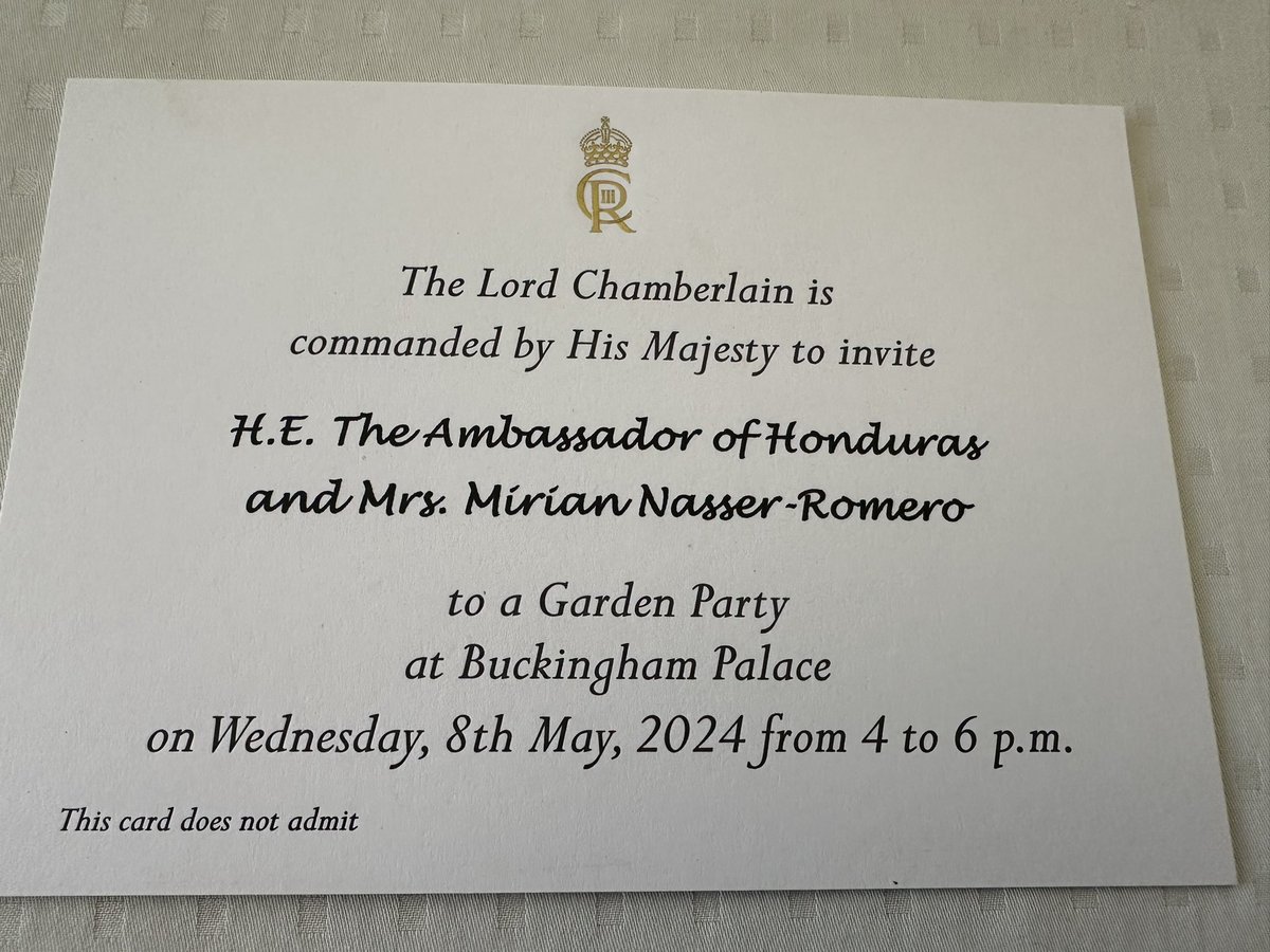Yesterday we had the honor of attending the Garden Party at Buckingham Palace and sharing with Their Majesties King Charles III and Queen Camilla. We spoke animatedly with Her Majesty and we wish him a speedy and complete recovery.