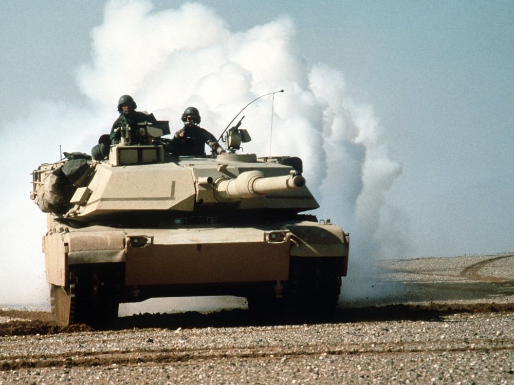 Thunderous Thank Thursday - M1A1 Abrams during 1991 Operation Desert Shield/Storm. #tanks #armor #ilovetanks #m1a1 #abrams #1990s #desertstorm #thunderoustankthursday #tanklover