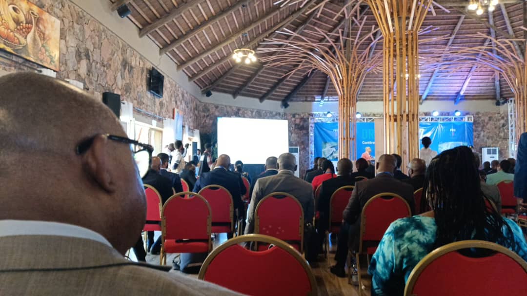 La Guardia Magazine tweet media