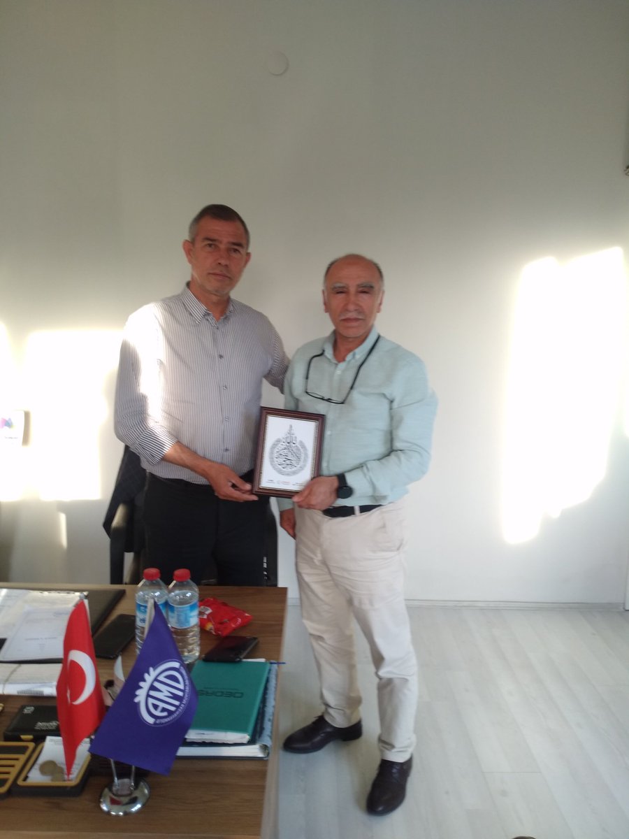 AfyonCansuyu's tweet photo. Cansuyu Yardımlaşma Ve Dayanışma Derneği Olarak Esentepe mahallesi muhtarı Yalçın Yılmaz Bey'i Ziyaret ettik.İlgi ve Alakalarından Dolayı Teşekkür Ederiz https://t.co/BdSyuSxSvM