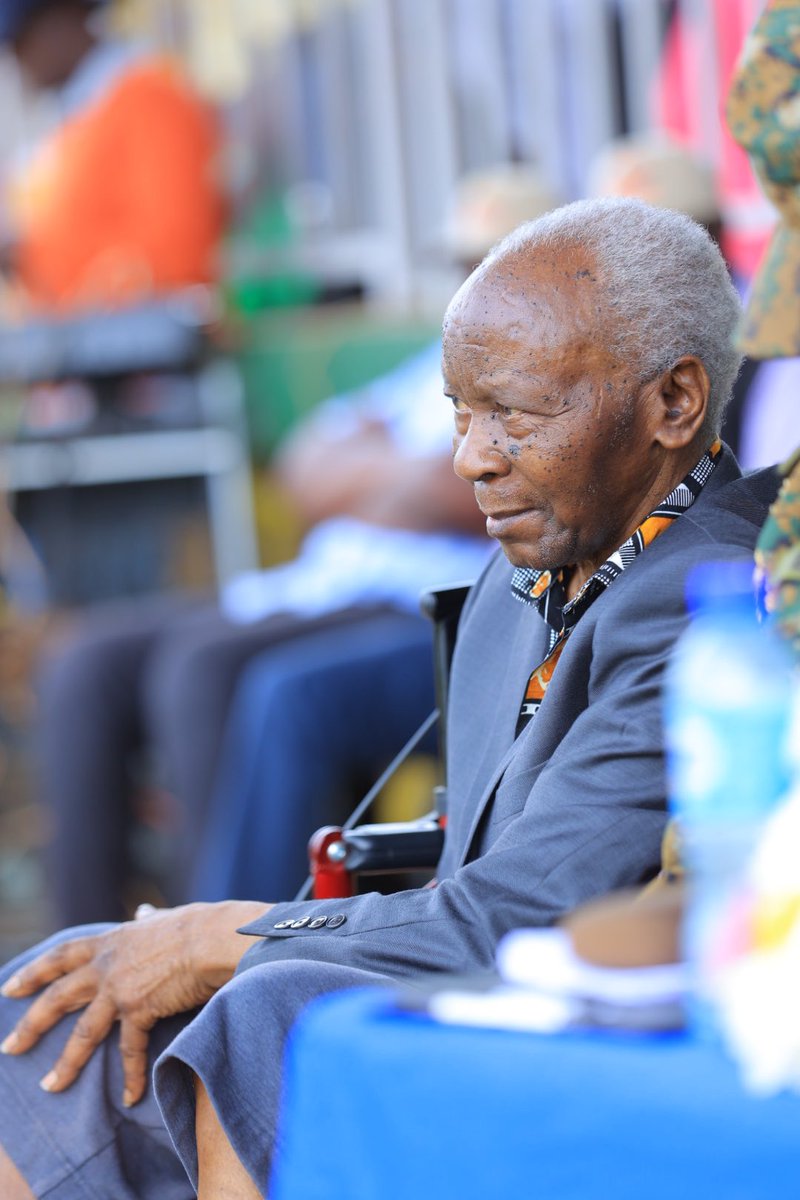 🥳Ntare School’s very first African Headmaster Mr Bangizi Jedd, attending the patriotism training at Ntare School