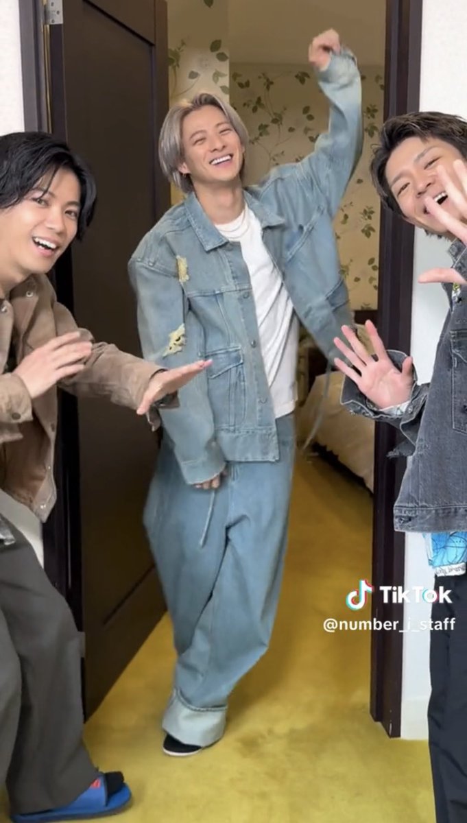 かわいいねぇー🤭🚪

#Number_i
#Number_i_BlowYourCover 
#BlowYourCover 
#平野紫耀 #ShoHirano
#岸優太 #YutaKishi
#神宮寺勇太 #YutaJinguji