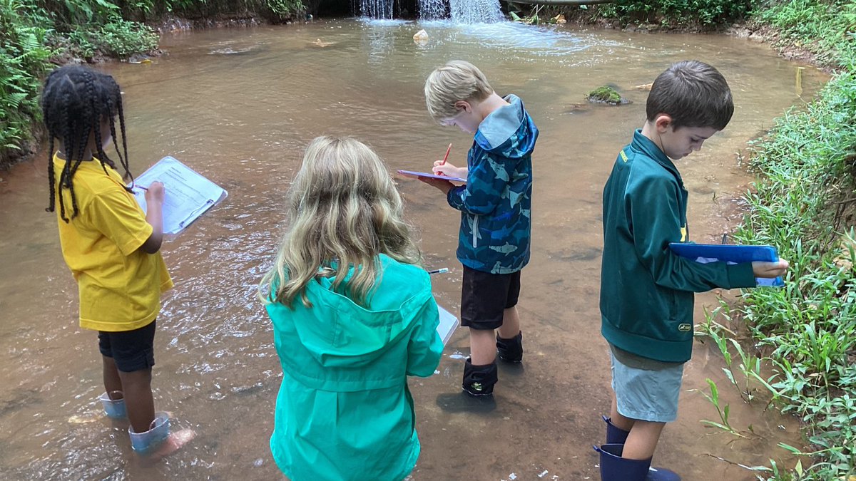 🌊 Exploring the Power of Rivers 🌿#ISUGrade2 embarked on a field trip to a small river in Bwebajja, Entebbe Road! It was a great opportunity for our young learners to witness firsthand the immense power of water in shaping our environment & landscapes around us. 🏞️💧#IBPYP