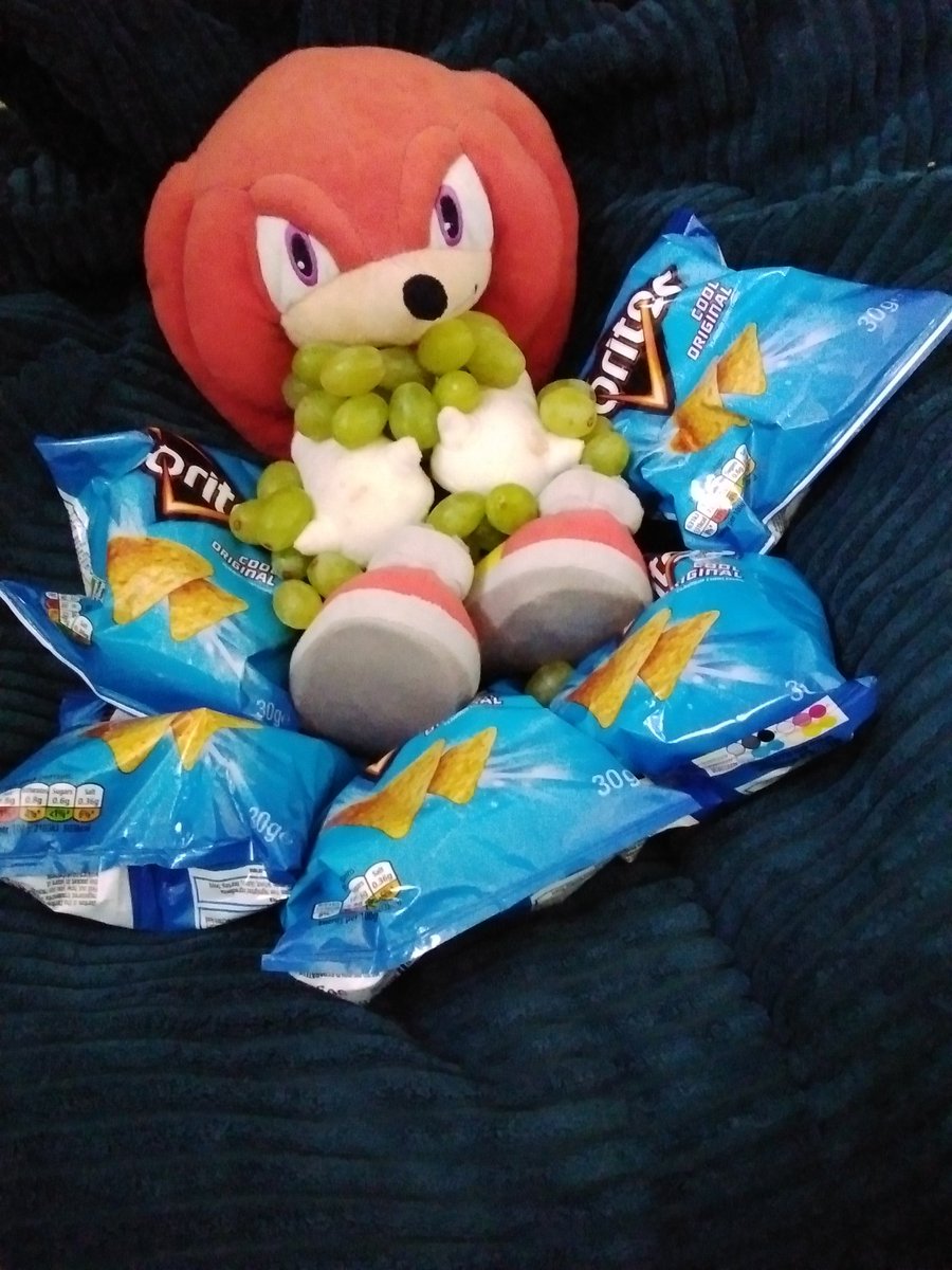 The breakfast of c̶h̶a̶m̶p̶i̶o̶n̶s̶ warriors! 👊
#Knuckles @SonicMovie