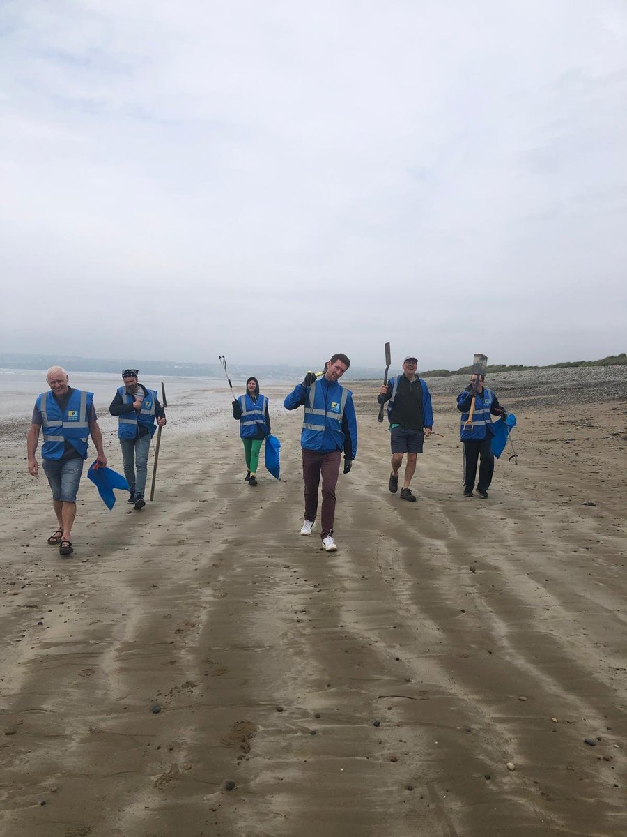 THE DUNES SQUAD Tramore Eco Group continuing restoration works on the Sand Dunes. Let’s work together as a community to protect them! @WaterfordCounci @WaterfordPPN @BioDataCentre @coastwatch_ire