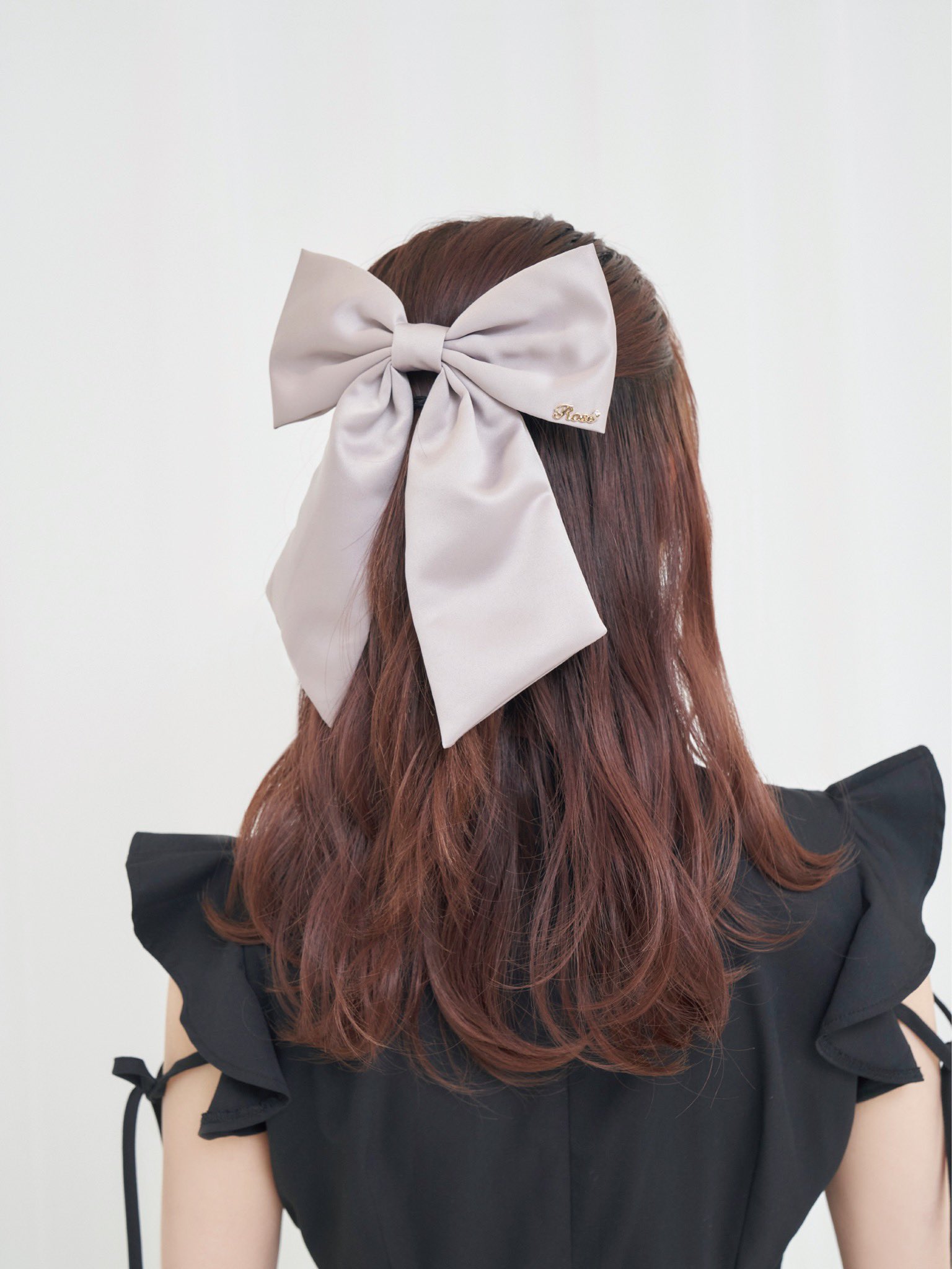 Rosé Muse Rose big ribbon barrette