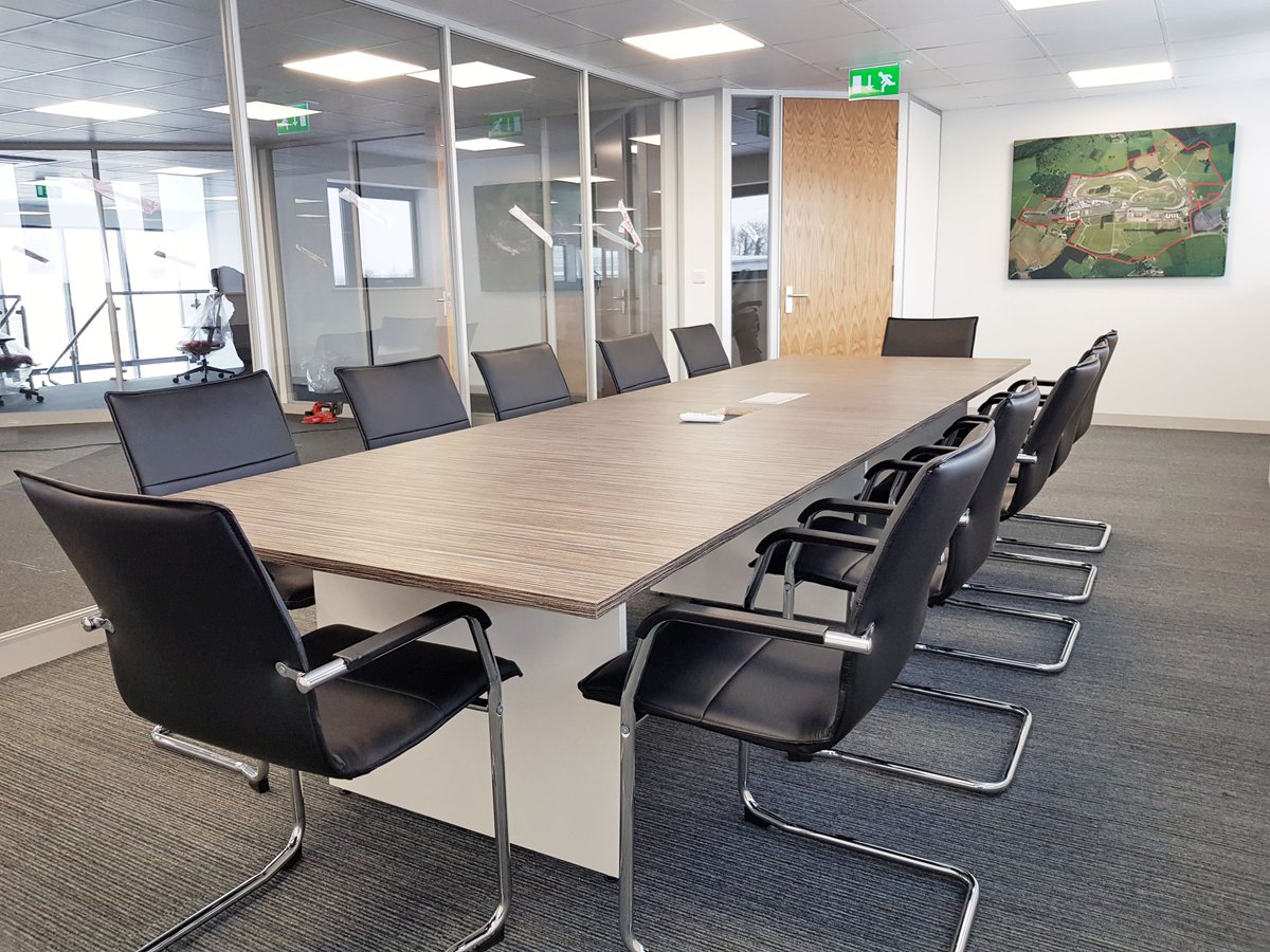 Throwback to the office fit out for @MSVGroup, Europe’s largest motor racing circuit operator, @DoningtonPark We transformed the space, designing a #contemporaryworkspace with new #operationsoffices, #meetingspaces and #breakoutareas Read at: buff.ly/3UBA0h0