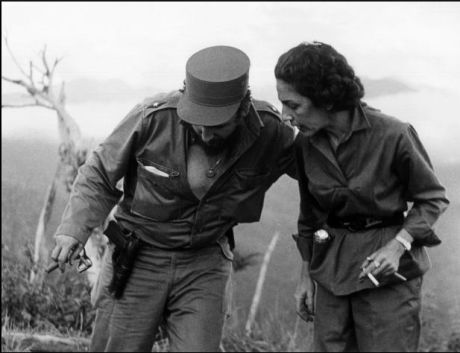 Fidel: “La compañera Celia era muy exigente, muy meticulosa en todos los detalles, muy cumplidora, muy esclava del deber en todos los campos: en la guerra, en la paz, en la construcción del socialismo en nuestro país”. #FidelPorSiempre #CubaViveEnSuHistoria #EstaEsLaRevolución