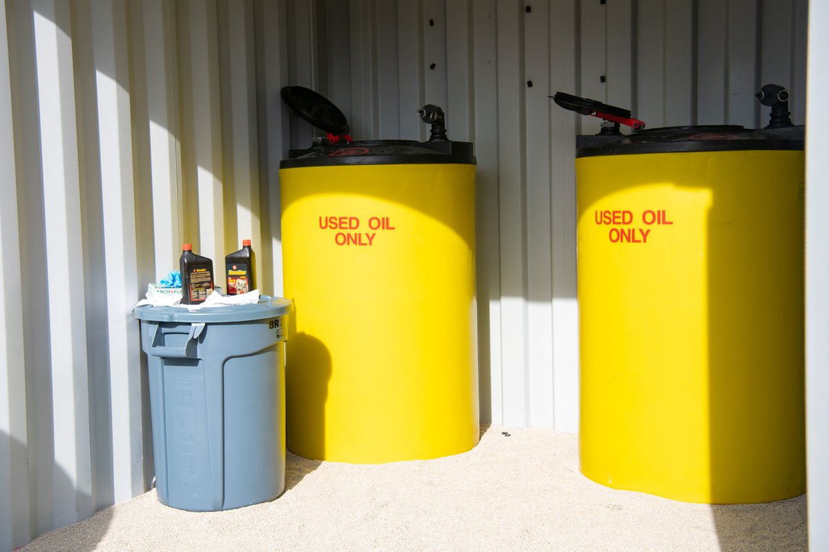 You can now take your used motor oil to one of our participating disposal facilities. By properly disposing of oil, we prevent contamination of Florida’s water. For used oil drop-off locations, visit the link in our bio.