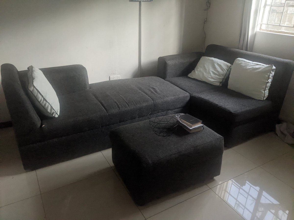 On an interior reno, letting go of some things:

Microwave (Hisense 30 Litres): 3,200
Sofa (5 seater with center soft table): 3,000
Fridge (Hisense upright): 6,000

#ZedTwitter hit me up.