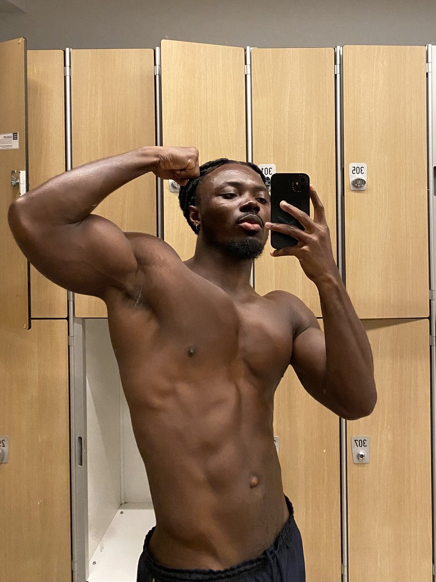 Category is: TONED!♌️👑 #gym #summer #body #bodybuilding #toned