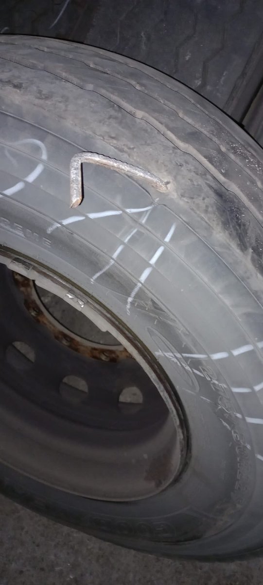 ¡ARRANCÓ LA MAFIA!

No dejemos que rompan todo lo que estamos logrando. Nosotros vamos a cuidar a todos los que vayan a trabajar.

Llamá al 134 y denunciá.