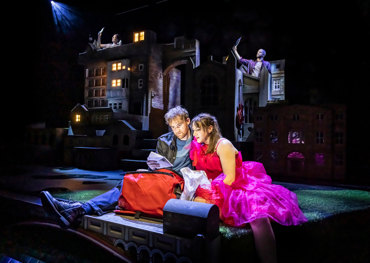 BritishTheatre.com (@british_theatre) on Twitter photo REVIEW: Midsummer, Mercury Theatre Colchester âśâśâśâśâś britishtheatre.com/review-midsumm… <a href="/mercurytheatre/">Mercury Theatre</a> #Midsummer #theatre REVIEW: Midsummer, Mercury Theatre Colchester âśâśâśâśâś britishtheatre.com/review-midsumm… <a href="/mercurytheatre/">Mercury Theatre</a> #Midsummer #theatre