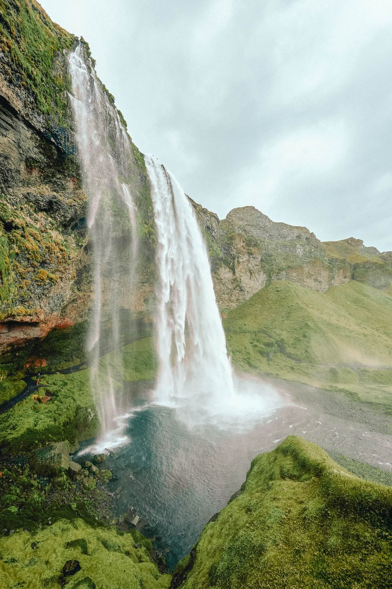 Your Epic 1-Week Travel Itinerary To Visit Iceland dlvr.it/T6dl0L