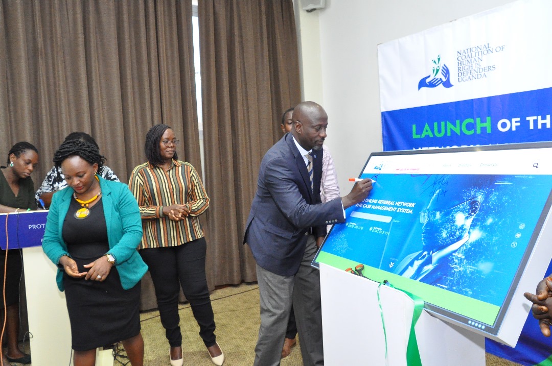 This morning, our Executive Director, @HassanShire officiated the launch of @NCHRD_UG's new online HRD referral network and case management system which offers an efficient approach to reporting, tracking and managing cases. The digital system will provide timely and practical