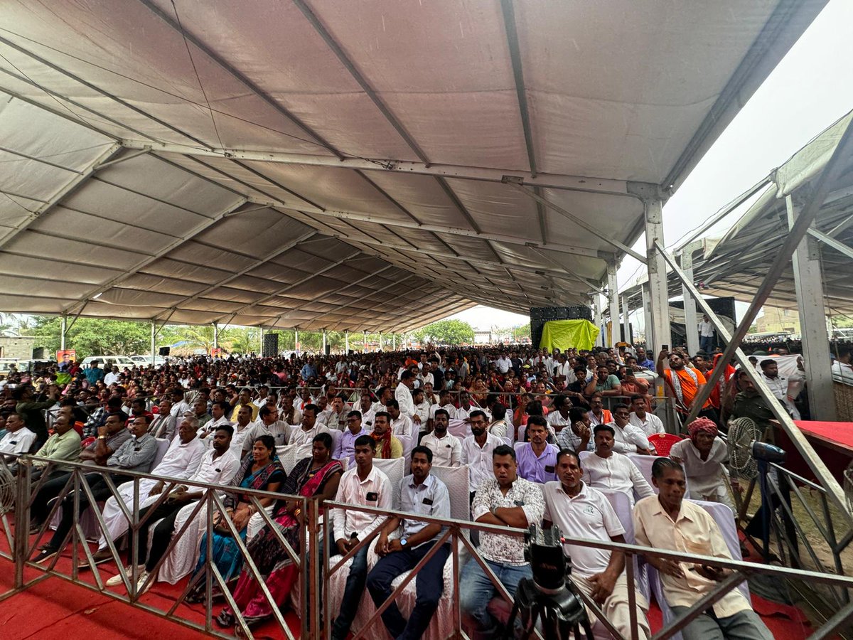 📍 Krushnaprasad, Puri, Odisha

Addressed the public meeting in Puri Lok Sabha Constituency, Odisha, today in support of BJP-NDA MP Candidate Shri @sambitswaraj Ji. Urging voters to come together for progress and a thriving future, cast votes for #ViksitBharat2047 under the…