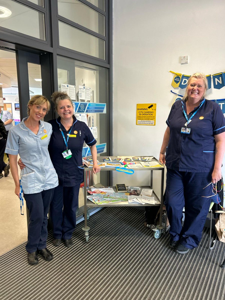 Information stand at New Selby War memorial hospital @YSTeachingNHS on #DyingMattersAwarenessWeek @DyingMatters #letstalkaboutdying #WhatMattersMostToYou @hospiceuk @DebbieBayes @KathrynChater @SartainKj @TaraFilby @MYDeputyCNurses