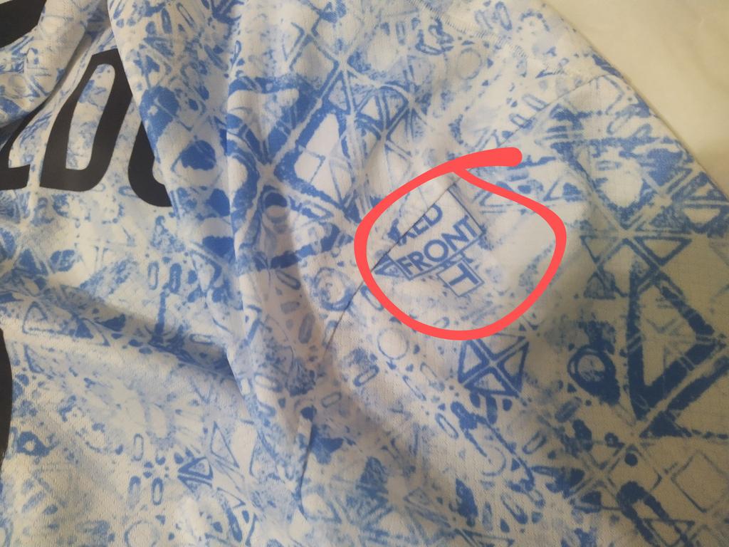 Hey @nikefootball , think this is not supposed to feature in an azulejo pattern?