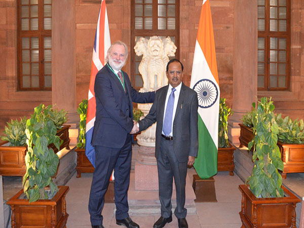 ani_digital's tweet photo. NSA Doval, UK counterpart discuss critical tech, global issues during strategic dialogue

Read @ANI Story | https://t.co/cIqK8h0QkM
#AjitDoval #TimBarrow #UK https://t.co/L2925c3sfa