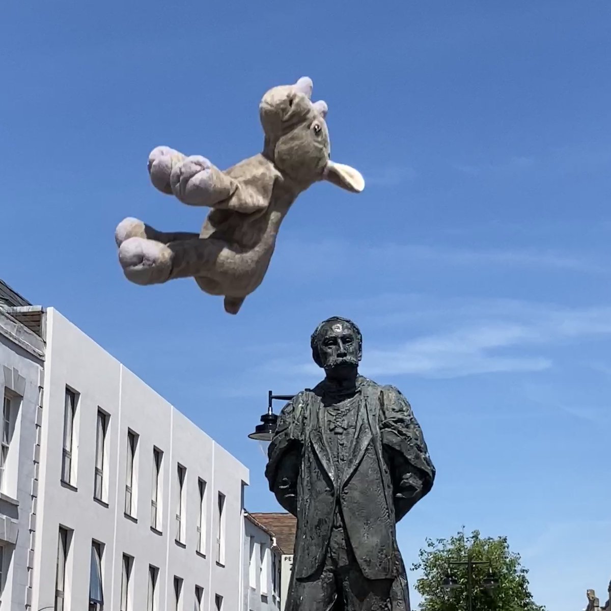 This kind of day! Ronnie jumps for joy in Worcester…