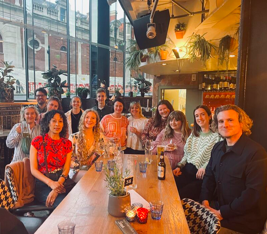 copynights's tweet photo. About last night...

Copywriters united in London! 

Thanks so much to @smallislandtale and @emilyashpowell for hosting 🤩

See Sarah's post about the night over on LinkedIn: https://t.co/kOJJdYVrbr

#CopywritersUnite https://t.co/FhKvQ5HMkF