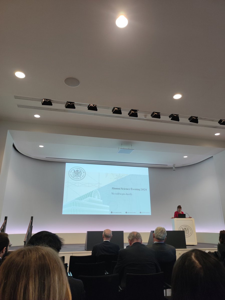 jasmine_bone3's tweet photo. Lovely to head into sunny London yesterday for the @Royalcom1851 Alumni Science Evening! Very interesting talks and a chance to catch up with past and present fellows ☀️ https://t.co/o5Wgyn5fph