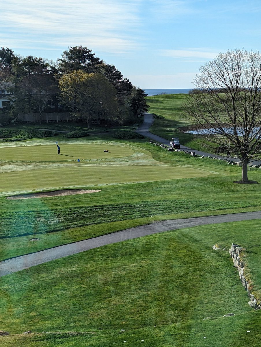 Our hardworking team is getting the course ready for today's <a href="/PlayMassGolf/">Mass Golf</a> Ladies Spring Cup! ⛳