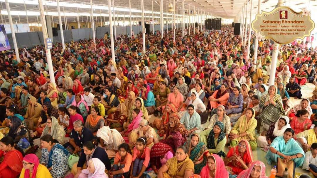 #Foundationmonthbhandara was celebrated in Haryana, Sirsa, Himachal Pradesh and Salabatpura. Most people came to celebrate this occasion with great pomp and joy.