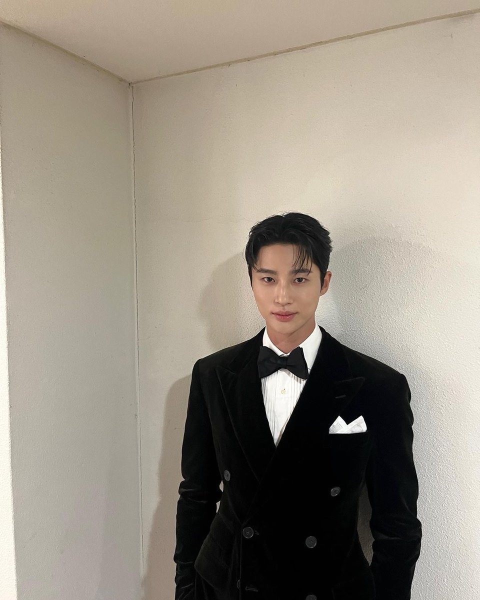 WOOSEOK tweet media