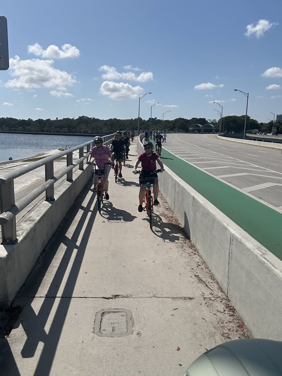 Gaby Serrado tweet media