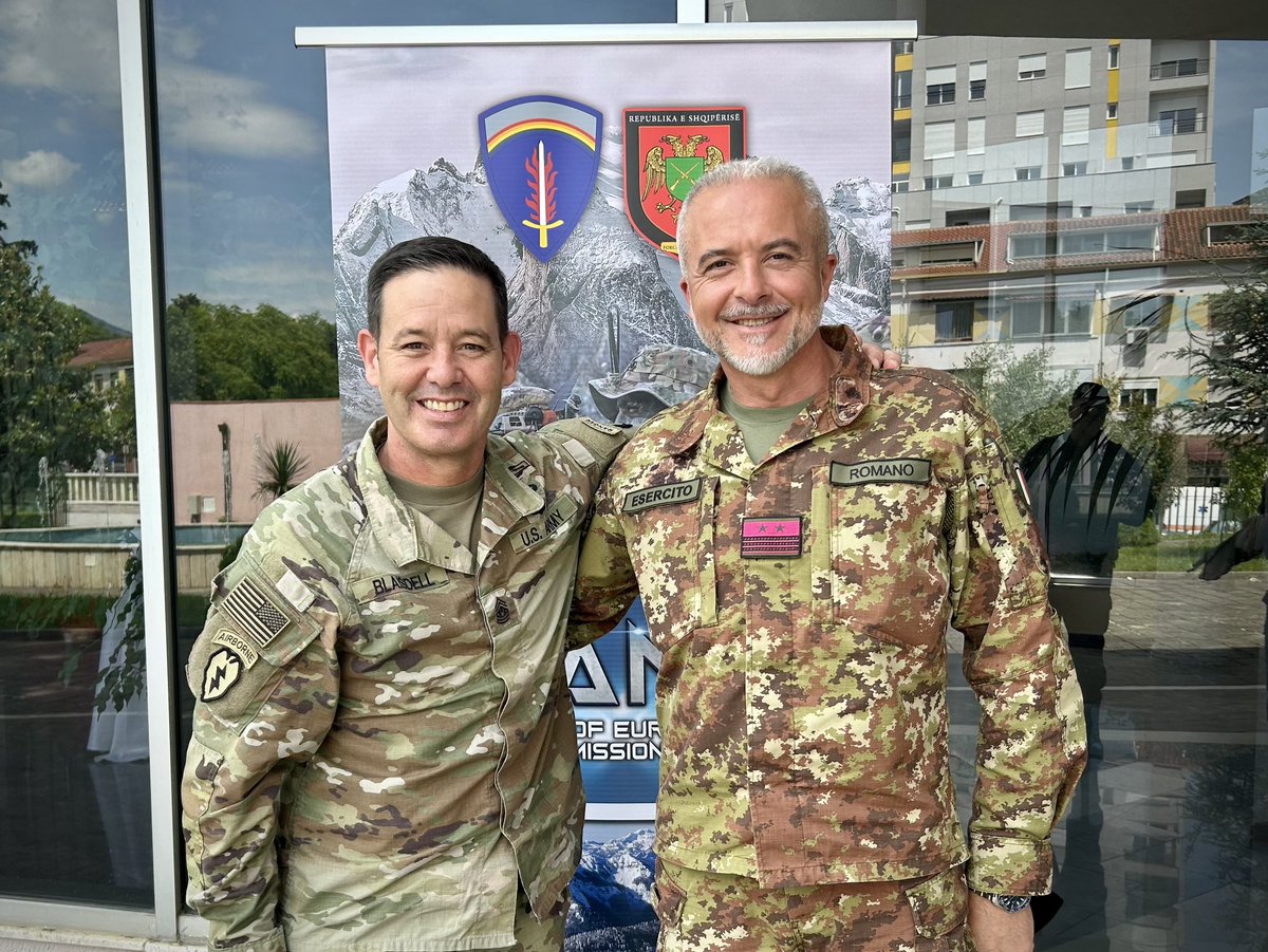 Relationships continue to grow as @NATO top senior enlisted leaders discuss security and soldier development at the 17th Annual Conference of European Armies for Noncommissioned Officers in #Albania Seen here @VCorps CSM Blaisdell and Italian Army CSM Romano #StongerTogether