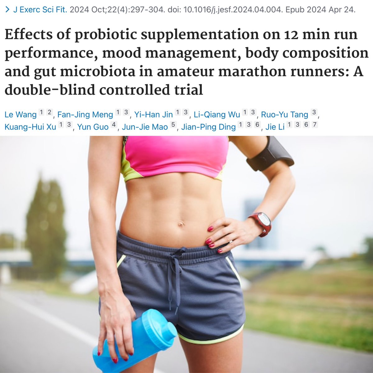 Probiotics for endurance athletes 💊

This new study recruited 19 healthy active marathon runners (15 male + 4 female) who were allocated to receive a probiotic or placebo for 5 weeks 🗓️ 

After the 5 weeks the probiotic group showed a significant…

⬆️ in aerobic performance ✅…