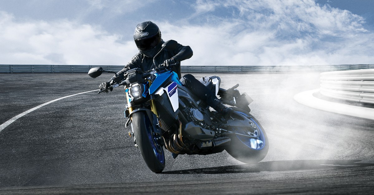 Ready to be unleashed 🚀 Aggression and performance for the street, available with lower than usual 4.9% APR. szuki.co/U1D1 #GSXS1000 #Aggression #Performance